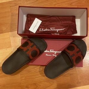 Salvator Ferragamo men’s slides